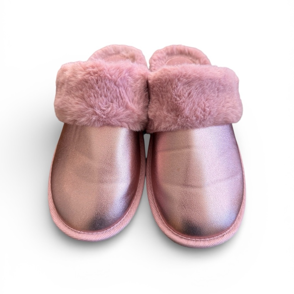 Auden Blush Furry Slippers